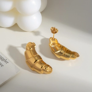Elegant gold croissant dome earrings in stainless steel for women fashion style