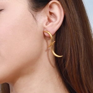 Chic abstract curved gold earrings for women made of durable stainless steel