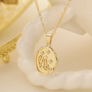 Butterfly Relief Pendant Necklace Copper Zircon Irregular Oval Coin Retro Geometric Ins Style Jewelry For Women