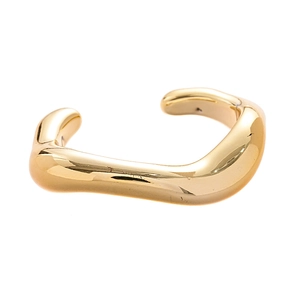Bracciale rigido dorato irregolare con design geometrico lucido e stile metallo liquido