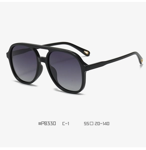 Detail view of Aviator polarized sunglasses P8330 with golden teardrop temple tips