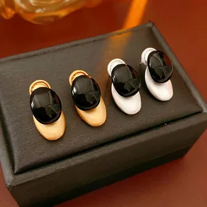 Minimalist Geometric Oval Stud Earrings Alloy Resin Contrast Color With Silver Earring Post For Women Vintage Style