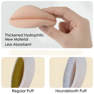 Houndstooth pattern makeup puff made of thickened hydrophilic material for low absorption