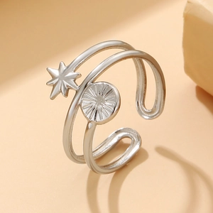 Adjustable silver titanium steel ring with vintage starlight texture and sunburst star charm