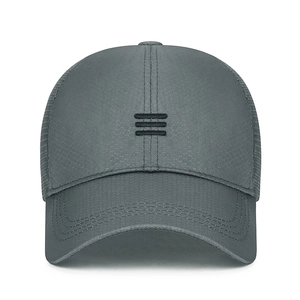 Quick-dry breathable dark grey mesh baseball cap with stylish three-stripe embroidery
