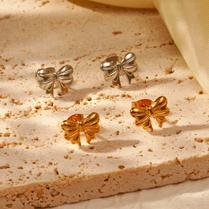 Boucles D'oreilles Puces Noeud Papillon Acier Inoxydable Plaqué Or 18K Bijoux Élégants Pour Femmes Filles Style Ins
