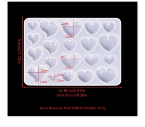 Detailed size specifications for heart-shaped diamond silicone resin mold for DIY pendants