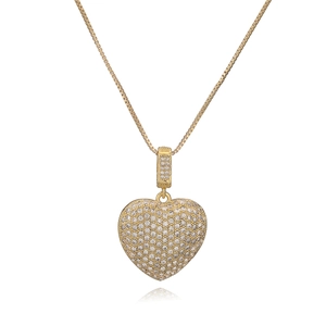 18K gold plated heart pendant necklace with shimmering zircon stones and box chain