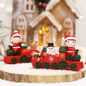 Christmas Resin Train Ornament With Boy Girl Figures Tabletop Miniature Christmas Tree Decoration Festive Party Gift