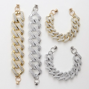 Full Rhinestone Iced Out Cuban Link Chain Phone Charm Strap Alloy Paved Wristlet Anti Drop Fashion Jewelry For Women