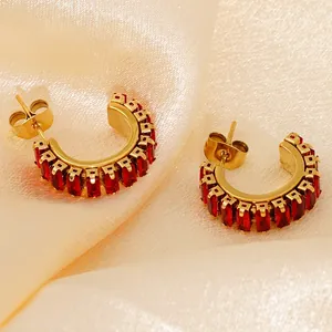 Fashionable 18K gold-plated C-shaped hoop earrings with red rectangular zircon stones