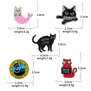 Five-piece cat enamel pin set made of zinc alloy with diverse fun cartoon designs