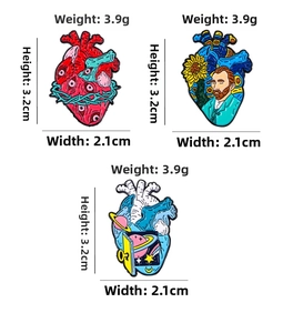 Detailed view of Van Gogh style heart enamel pins with dimensions 3.2cm and weight 3.9g