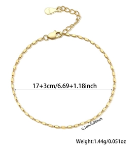 Detail of 925 sterling silver cube chain bracelet showing size 17 plus 3cm and weight 1.44g