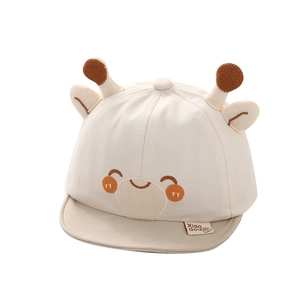 Casquette bébé beige mignonne avec cornes de cerf et bord souple pour nourrissons