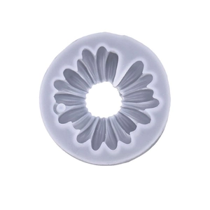 Daisy flower silicone mold with round frame for DIY aromatherapy stone and soap crafts