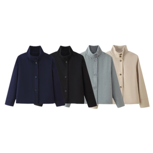 Short wool coat with stand collar and single-breasted design in four versatile colors