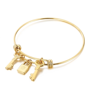 Stainless Steel Expandable Wire Bangle Bracelet With Padlock And Key Charms Fashion Minimalist Jewelry For Women