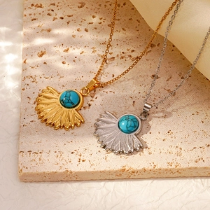 Turquoise Pendant Necklace Stainless Steel 18K Gold Plated Fan Heart Shape Vintage Palace Style Jewelry For Women