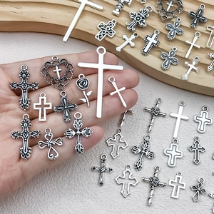 Ciondoli a croce vintage in lega di zinco argento e bronzo per portachiavi fai-da-te