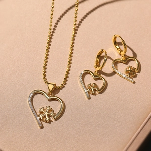 Heart Snowflake Necklace And Earrings Jewelry Copper 18K Gold Plated With Zircon Fashion Accessories For Women