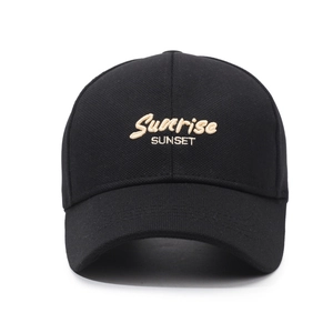Berretto da baseball nero con ricamo Sunrise Sunset e classica visiera ricurva