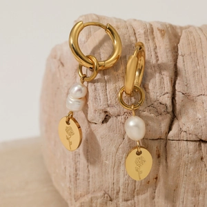 Golden stainless steel hoop earrings with baroque pearls and rose engraved pendants