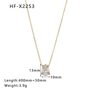 Collar de acero inoxidable chapado en oro de 18k con colgante de gota de circón blanco
