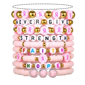 Mehrlagiges Perlenarmband-Set mit rosa Schleife und inspirierenden Worten für Damen