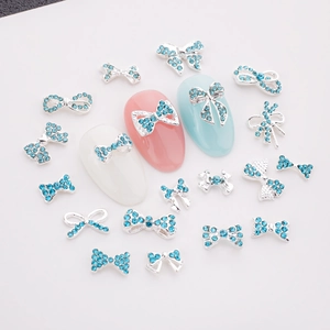 Décorations de Nail Art en Nœud Papillon Strass Bleu Alliage Charms d'Ongles Accessoires de Manucure DIY Style Ruban pour Bijoux Femme
