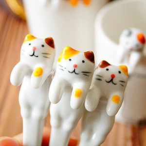 Hand-painted 3D ceramic cat spoons set for coffee and dessert in white with spots
