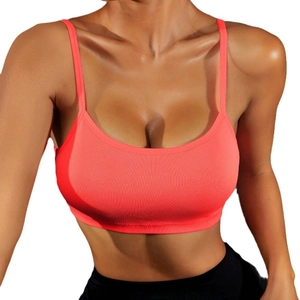 Soutien-gorge de sport côtelé corail à fines bretelles pour yoga et fitness