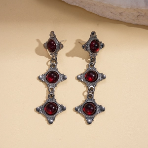 Vintage silver earrings with three-tier red resin stones in geometric round dangle style