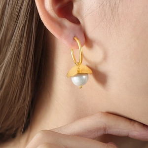 Fashionable gold-plated titanium steel hoop earrings with elegant white pearl drops