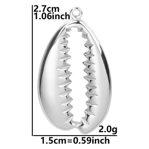 Detailed size and weight guide for the silver stainless steel shell pendant accessory