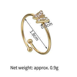 Minimalistischer 14K Gold Schmetterling Ring mit Kristallen und verstellbarer Größe