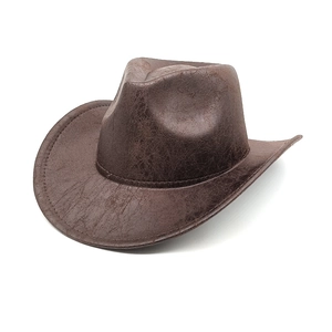 Chapeau de cowboy vintage en cuir PU marron avec texture usée et larges bords