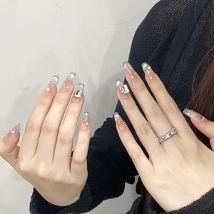 Silver glitter gradient press-on nails set with luxury rhinestones and matching ring