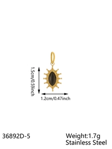 Detailed dimensions of a gold sunburst pendant with black stone in stainless steel