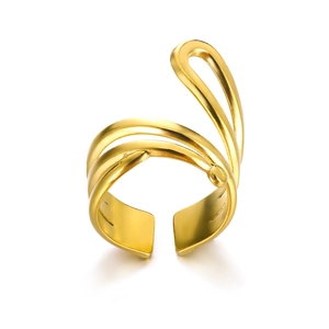 Dettaglio anello in acciaio inossidabile placcato oro 18K con design a spirale regolabile