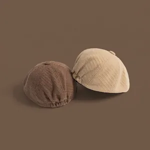 Retro wool blend newsboy hats in brown and beige with textured twill for winter style