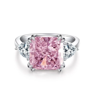 Bague élégante en argent S925 avec zircon rose taille coussin et pierres latérales