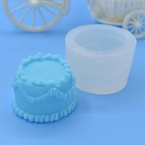 Silicone cake mold for DIY baking and mousse featuring delicate lace and pleated textures