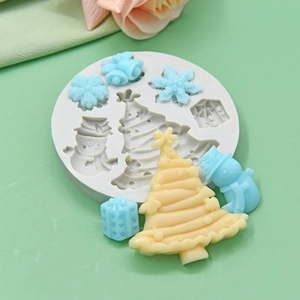 Christmas tree snowman snowflake silicone baking mold for DIY cakes and chocolates