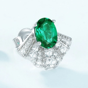 Elegant扇形 S925 silver stud earrings with oval green emerald and sparkling zircon accents