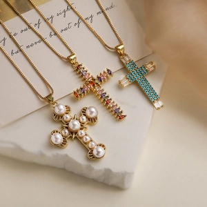 Cross Pendant Necklace Copper Gold Plated With Zircon And Faux Artificial Pearl Retro Fashion Vintage Clavicle Chain For Women