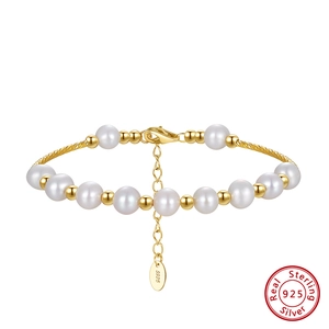 Elegant adjustable S925 sterling silver pearl bracelet with glossy round white pearls