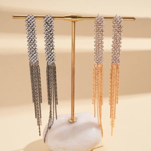 Elegant tassel drop earrings with sparkling rhinestones in gold and silver finish