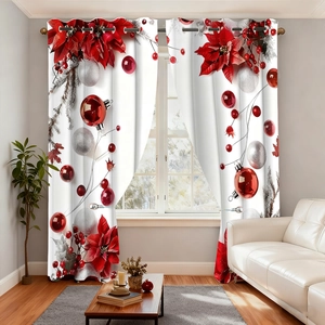 Gros plan de rideaux de Noël avec motifs poinsettia et œillets métalliques pour la suspension