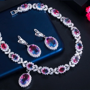 Elegant bridal jewelry set with gradient stones and zircons for wedding or evening dress
